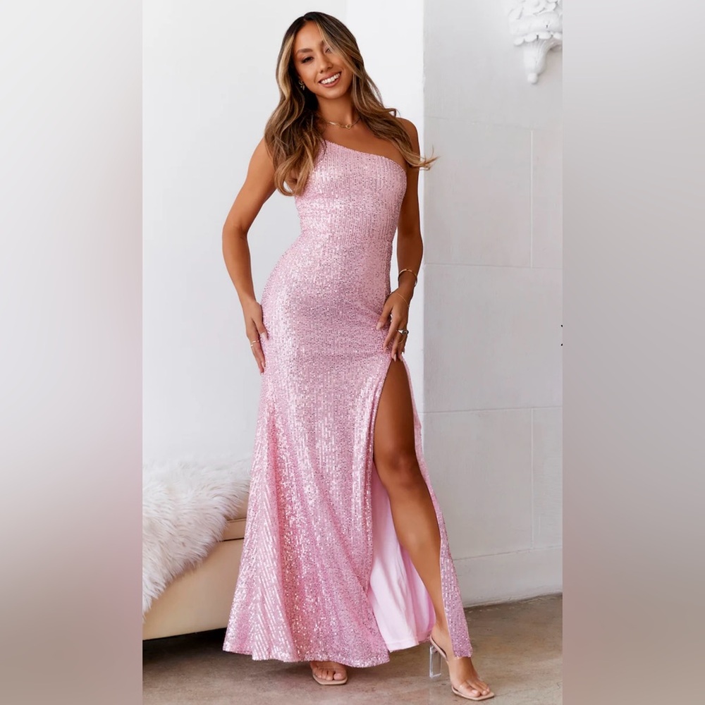 Dear Emilia Pink Sequin Prom Dress